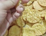 A picture of step 5 of Sev Puri.