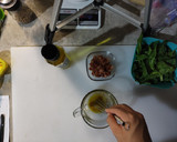 Foto del paso 8 de la receta: Ensalada de espinacas con tocino