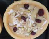 A picture of step 4 of Muskmelon and banana smoothie.