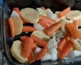 A picture of step 2 of Oven-Baked Chicken with Vegetables.