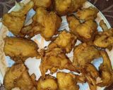 A picture of step 8 of Cauliflower pakoda.
