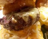 A picture of step 3 of Homemade burgers.