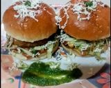 चीज़ मिक्स वेज आलू टिक्की बर्गर(cheese mixveg aloo burger recipe in hindi) रेसिपी चरण 5 फोटो