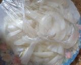 Foto del paso 4 de la receta: Papas al horno con nata, cebolla