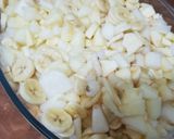 A picture of step 1 of Khatti Meethi Chaat.