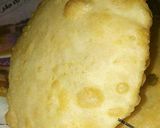 A picture of step 5 of Chana daal bhari kachori.