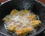 পেঁয়াজ ধনেপাতা পকোড়া (peaj dhonepata pakoda recipe in bengali) রেসিপি ধাপ - 5 ছবি