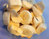 Foto del paso 2 de la receta: Batido de plátano y galletas