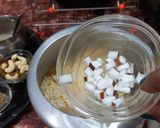 A picture of step 4 of Khara Pongal (Ven Pongal).