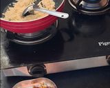 सोजीचा हलवा (suji halwa recipe in marathi) रेसिपी स्टेप 1 फोटो 