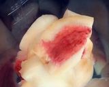 عکس مرحله 2 از دستور چلو مرغ و هلو