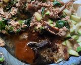 A picture of step 6 of Spicy Tofu - Tuna with Stir fry Spinach.