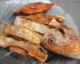 Foto langkah ke 2 dari resep Bawal laut pedas manis.