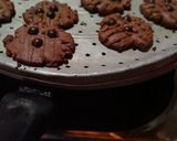Foto langkah ke 4 dari resep Cookies chocolatos teflon.