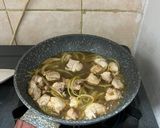 Foto langkah ke 3 dari resep Oyakodon / Rice Bowl Ayam Telur.