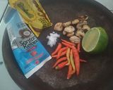 Foto langkah ke 1 dari resep Saos Kemiri.