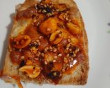 Foto del paso 1 de la receta: Molletes de frijoles y queso en freidora de aire