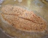 Foto del paso 5 de la receta: Pescado frito empanizado con chicharrón