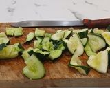 Foto del paso 2 de la receta: Cocina de subsistencia: Ensalada Crujiente de Pepino Quebrado