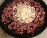 Foto del paso 3 de la receta: Estofado de carne con zanahorias