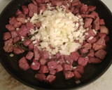 Foto del paso 3 de la receta: Estofado de carne con zanahorias