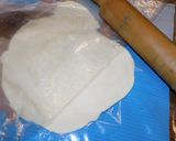 Foto del paso 6 de la receta: Formitas Navideñas con disco de masa de hojaldre