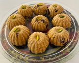 A picture of step 7 of Quinoa Ladoo.
