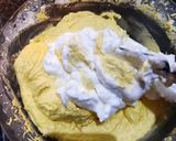 Foto langkah ke 7 dari resep Marmer Cake Tape / Butter Cake / Cake Tak Berkulit.