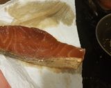 Foto del paso 10 de la receta: Salmón marinado en miso citríco con guarnición y sésamo