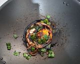 Foto langkah ke 4 dari resep 70. Telor Ceplok Kecap.