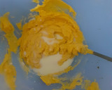 Foto del paso 3 de la receta: Bundt cake glaseado de vainilla