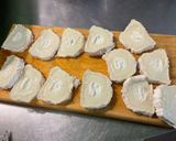 Une image de l'étape 2 de Ballotins de figues au miel, chèvre et jambon cru.