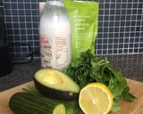 A picture of step 1 of Super-green smoothie - vegan.