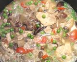 Foto del paso 4 de la receta: Contramuslos de pollo con setas y verduras