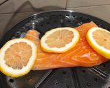 Foto del passaggio 2 della ricetta Salmone al vapore