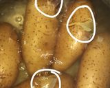 صورة لخطوة 1 من وصفة كرات البطاطس 🥔💕