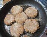 Sztroganoff ihlette húspogácsák 🍖🍄 fehérboros mártásban 🍷✨ recept fázis 4 fotója