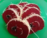 Foto langkah ke 4 dari resep Red Velvet rollcake (All in One method).