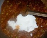 A picture of step 5 of Matar paneer.
