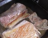 Foto del paso 1 de la receta: Pechito de cerdo con ensalada fresca