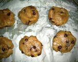 A picture of step 13 of Date Filled Sandwich Choco Chips Cookies.