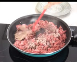 Foto del paso 4 de la receta: Lasaña de carnes y quesos