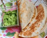 Foto del paso 3 de la receta: Quesadillas con fajitas de pollo