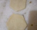 A picture of step 5 of Dry fruit ravioli samosa.