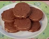 Foto langkah ke 8 dari resep Chocolate Peanut Sandwich Cookies 😋.