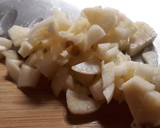 Foto del paso 1 de la receta: Guisantes con albóndigas de atún