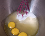 Foto del paso 1 de la receta: Bizcochuelo de Limón🍋 con Dulce de Leche🍯💞