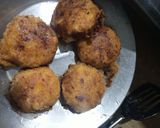 A picture of step 6 of Kasondi pickles potatoes kabab.