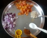 पावट्याच्या शेंगांची भाजी (Pavtachya Shenganchi Bhaji Recipe In Marathi) रेसिपी स्टेप 1 फोटो 