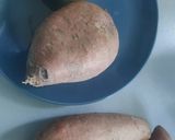 A picture of step 1 of Sweet Potato Curry 🍠🥔🍎.